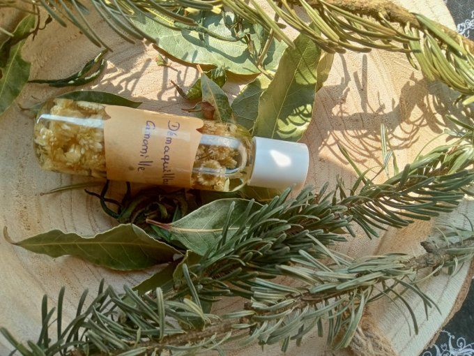 Aide au démaquillage camomille