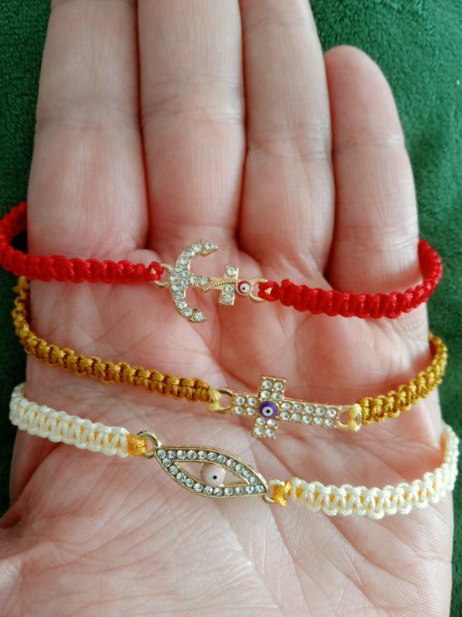 Bracelet breloque et macramé personnalisable 