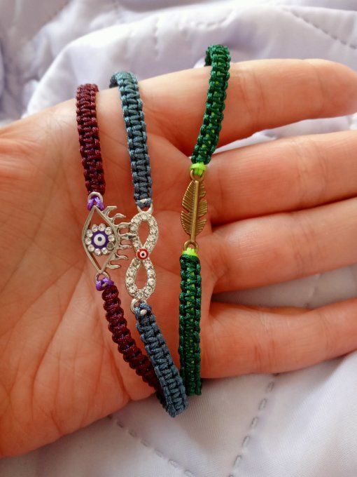 Bracelet breloque et macramé personnalisable 